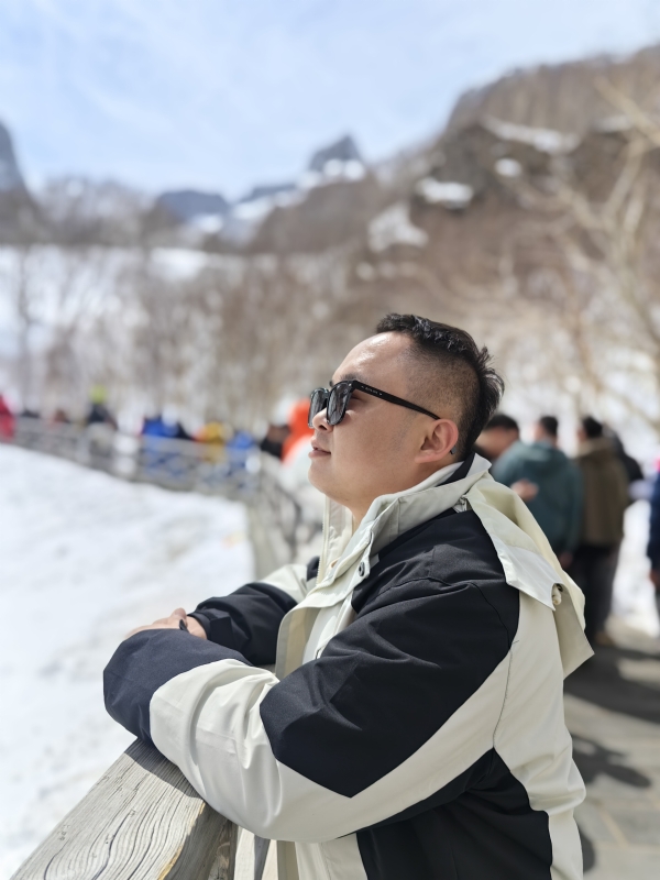 小龙的第一张照片--沈阳王婆说媒